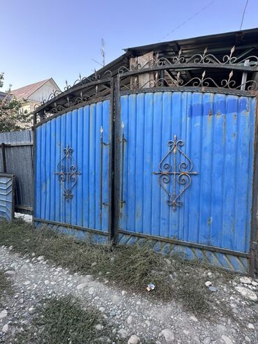 лист нержовейка: Распашные ворота Стальные