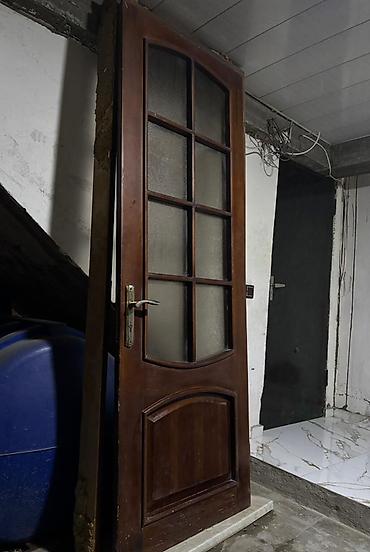 Təmir və tikinti: Taxta otaq qapısı çərçivə və kilid ilə birlikdə (işlənmiş)  Qiymət — 6