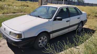 купить запчасти на опель вектра б: Volkswagen Passat: 1988 г., 1.8 л, Механика, Бензин, Седан