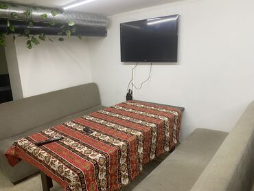 Digər restoran, kafe avadanlığı: Hazir abyekt ici satilir. 12. Divan 6. Stol. Tek divan stollara — 4