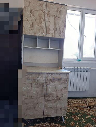 декор для дома: Кухонный шкаф б/у с мраморным узором,в отличном состояние . цена