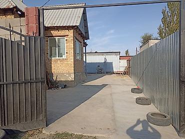 продажа дом красный страйитил: 4 комнаты, 80 м², 3 соток, Бишкек, Калыс-ордо ж/м Собственник — 2
