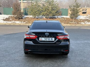 Toyota: Toyota Camry: 2019 г., 2.5 л, Вариатор, Гибрид, Седан — 6