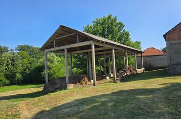 Kuće na prodaju: Seosko domacinstvo Opis oglasa Na prodaju seosko domacinstvo u selu — 2