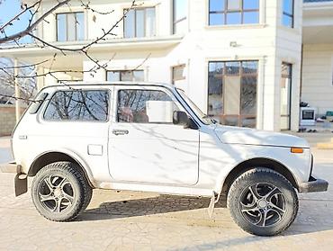 ВАЗ (ЛАДА): ВАЗ (ЛАДА) 4x4 Нива: 2010 г., 1.7 л, Механика, Бензин, Внедорожник — 4