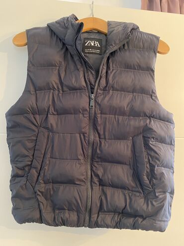 zenski boja kaput: Zara, Puffer vest, 134-140