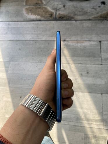 сенсорный экран на телефон fly 506: Mavi rəngdə smartfon- Yeni alınıb sadəcə Üzərində bir iki cızıq var
