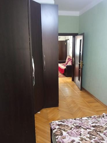 sirvanda satilan evler 2025: Samaxinka terefde leyla sadlig sarayina yaxin 2 otaqli orta temirli — 3