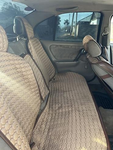 керме тоо: Nissan Primera: 1999 г., Кол менен иштөөчү, Бензин, Седан — 2