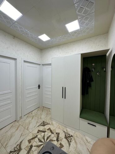 Köhnə tikili: Xırdalan, 3 otaqlı, Köhnə tikili, 64 kv. m — 2