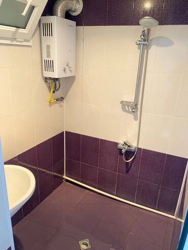 Uzunmüddətli kirayə mənzillər: Əhmədli Köhnə Günəşli. Həzi Aslanov və Əhmədli metrosuna 46N və 20N — 14