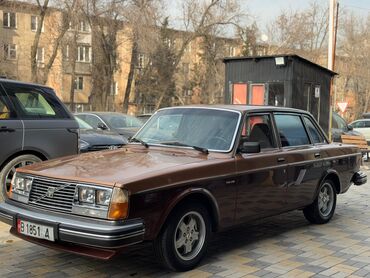 BMW: Volvo 240: 1980 г., 2.1 л, Автомат, Бензин