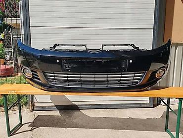 8r0 907 472: PREDNJI BRANIK ZA VOLKSWAGEN JETTA, TOURAN, GOLF 5 . OD 2003. DO — 1
