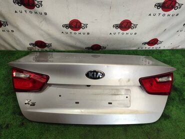 Стоп-сигналы: Крышка багажника Hyundai