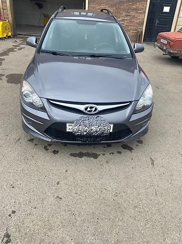 Hyundai: Hyundai i30: 1.4 l | 2011 il Universal — 2