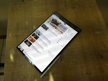 Samsung: Samsung galaxy Tab S10 Ultra dir . Birneçə aydır alınıb. Tam yenidir — 5