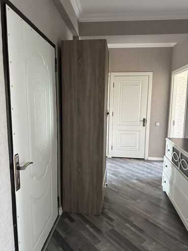 Qida məhsulları: Açılan, 1 qapı Düz dolab, Qarderob, paltar dolabı