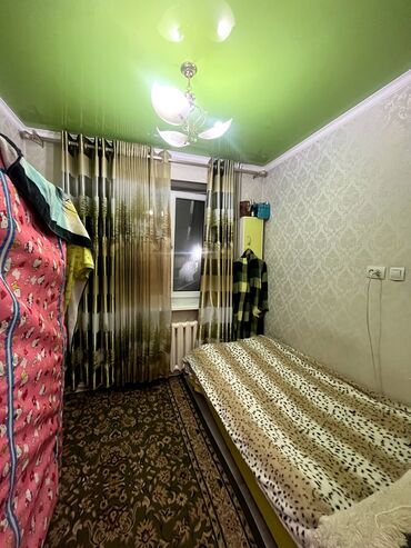 Продажа квартир: 5 и более комнат, 140 м² — 6