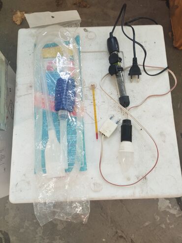 sperma faizini artıran bitkiler: Dördbucaq akvarium, Boş, 40 l