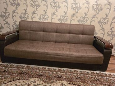 Divan və kreslo dəstləri: Divan, İşlənmiş, Açılan, Bazalı, Parça, Çatdırılma yoxdur