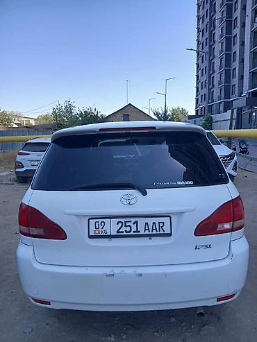 Toyota: Toyota Ipsum: 2002 г., 2.4 л, Автомат, Бензин, Минивэн — 4