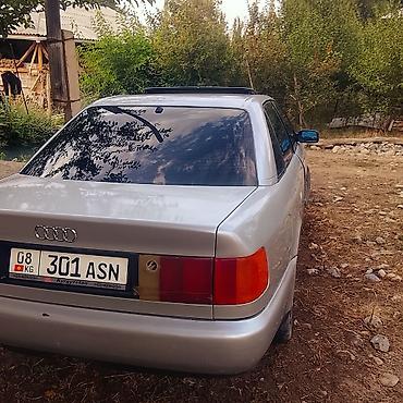 Audi 100: 1993 г., 2 л, Механика, Бензин, Седан — 4