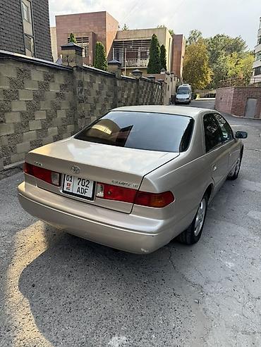 joon deer: Toyota Camry: 2000 г., Автомат, Бензин, Седан — 5