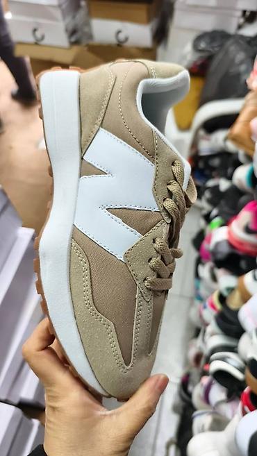 Women's Sneakers and athletic shoes: New balance 327 patike NOVO Novo Brojevi 36 do 46, zavisi od modela — 29