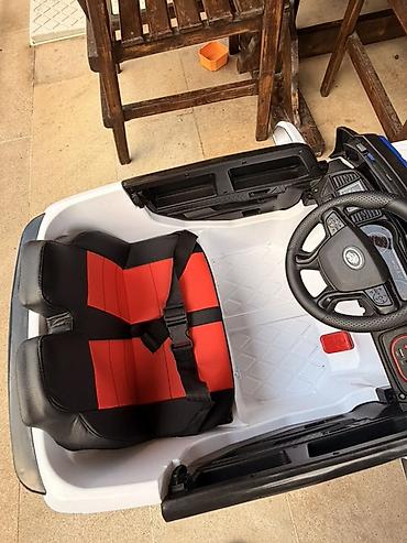 Uşaq dünyası: Uşaq üçün elektrikli polis maşını - Model: 2 yerlik uşaq elektro-kart — 3