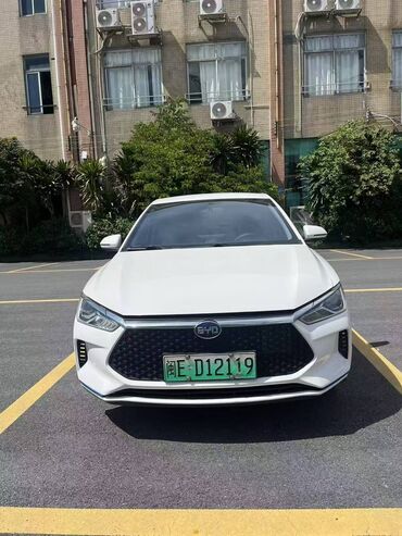 глушитель гольф 4 2.0 бензин: BYD F2: 2021 г., 0.1 - engine capacity л, Робот, Электромобиль, Хетчбек