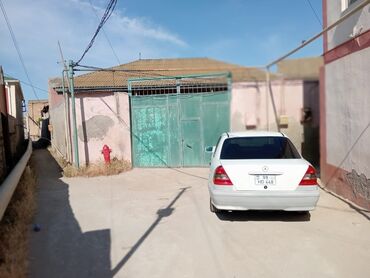 hovsanda ucuz heyet evleri: Hövsan qəs. 3 otaqlı, 65 kv. m, Orta təmir
