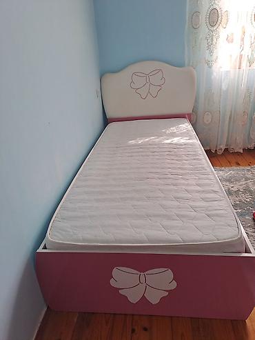 giz: Az islenib yeni kimidi Sifaner,carpayi, yazi massive,termosu,tumbucka — 3