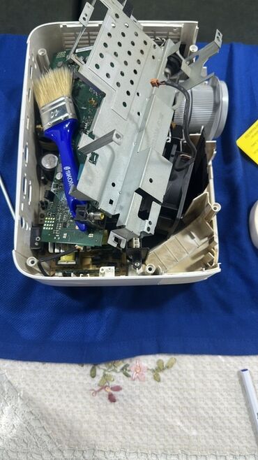 TV tünerlər və resiverlər: Audio/video resiverlər və tavan akustik sistemi 1) Onkyo TX-RZ610 - — 9