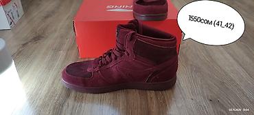 Кроссовки и спортивная обувь: Кроссовки Warrior - Размер: 41 - Цена на фото: 2500 сом - Цвет — 13