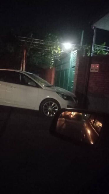 киа салярис: Hyundai Solaris: 2015 г., 1.6 л, Механика, Бензин, Седан