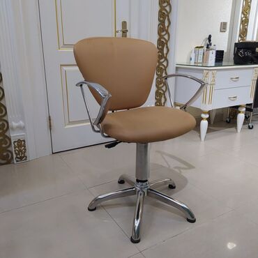 salon kreslolarının satışı: Salon kreslosu satilir Qiymet 130 man Unvan xan xusuniski 21 0777 GX
