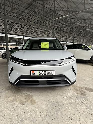 tayota surf: BYD Yuan Up: 2025 г., 0.1 л, Автомат, Электромобиль, Кроссовер — 1