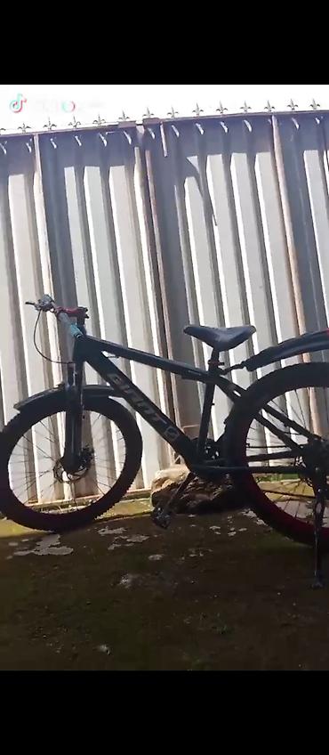 velosiped start: Adidas dağ velosipedi - Güclü alüminium gövdə, idman yönümlü — 1