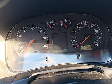 киа карнивал салон: Volkswagen Golf: 2002 г., 2 л, Механика, Бензин, Хэтчбэк — 6