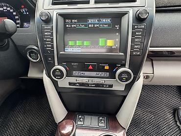 camry 2012: Toyota Camry: 2012 г., 2.5 л, Автомат, Бензин, Седан — 10