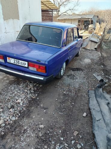 ВАЗ (ЛАДА): ВАЗ (ЛАДА) 2107: 2005 г., Механика, Бензин, Седан — 2