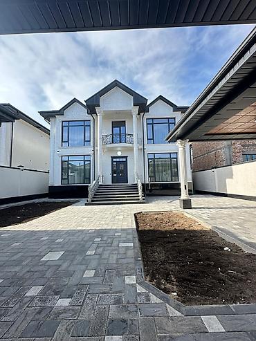 Продажа коттеджей и домов: 📣 ПРОДАЁТСЯ ШИКАРНЫЙ ОСОБНЯК В РАЙОНЕ АРЧА-БЕШИК Ахунбаева — 1