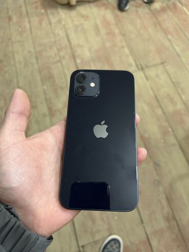 Apple iPhone: IPhone 12, 128 GB, Qara, Face ID