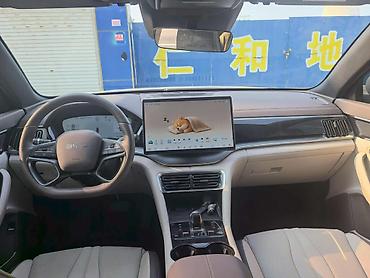 dongfeng aeolus e70: BYD Song Plus: 2025 г., Электромобиль — 10