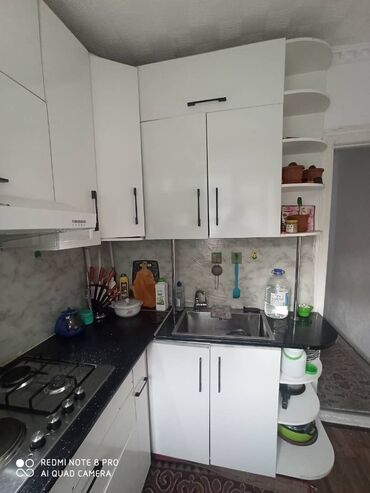 долгосрочное квартиры: 1 комната, 30 м², Хрущевка, 1 этаж