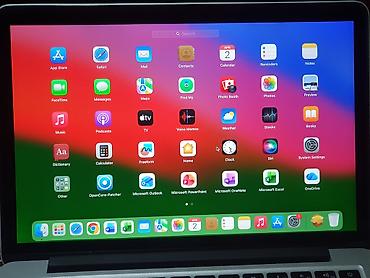 pavilion dv6: Prodaje se macbook pro 13.3 inca laptop 8/256GB instaliran je macOS — 2
