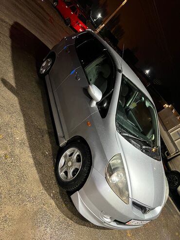 шины внедорожник: Honda Fit: 2003 г., 1.3 л, Автоматические, Бензин