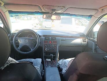bmw m5: Mercedes-Benz E-Class: 2001 г., 2.6 л, Автомат, Бензин, Универсал — 1