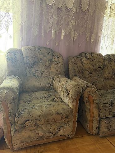 kreditle künc divanlar: Künc divan dəsti - Tərkibi: 1 böyük künc divan + 2 ədəd geniş kreslo — 8