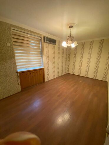 Uzunmüddətli kirayə mənzillər: Durujba Kinoteatırının yanında 5 mərtəbəli binanın 1-ci mərtbəsi 3 -da lalafo.az — 2 Uzunmüddətli kirayə mənzillər: Durujba Kinoteatırının yanında 5 mərtəbəli binanın 1-ci mərtbəsi 3 — 2